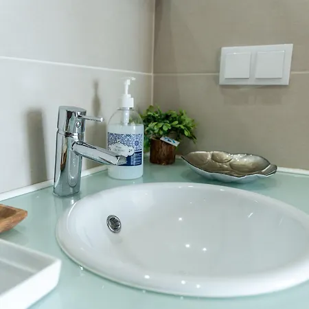 Zajazd Garoupas Ponta Delgada