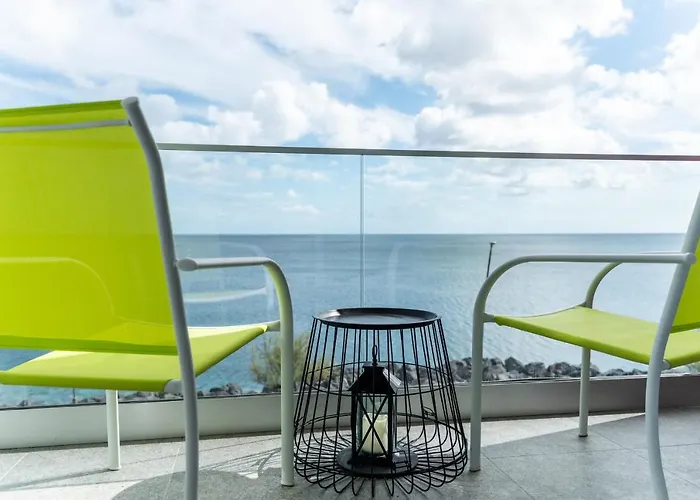 Garoupas Fogadó Ponta Delgada