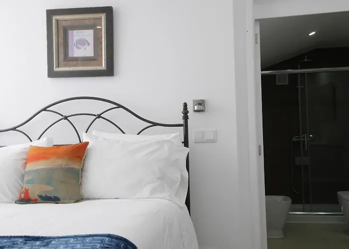 Garoupas 여관 Ponta Delgada